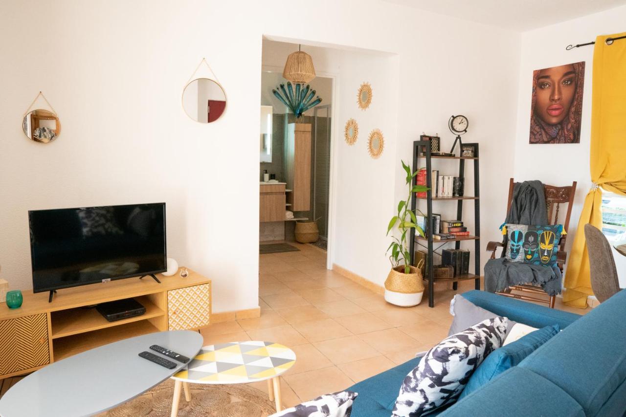 L'Ile Au Paon - Appartement T2 Avec Piscine Et Parking Лес Абимес Екстериор снимка
